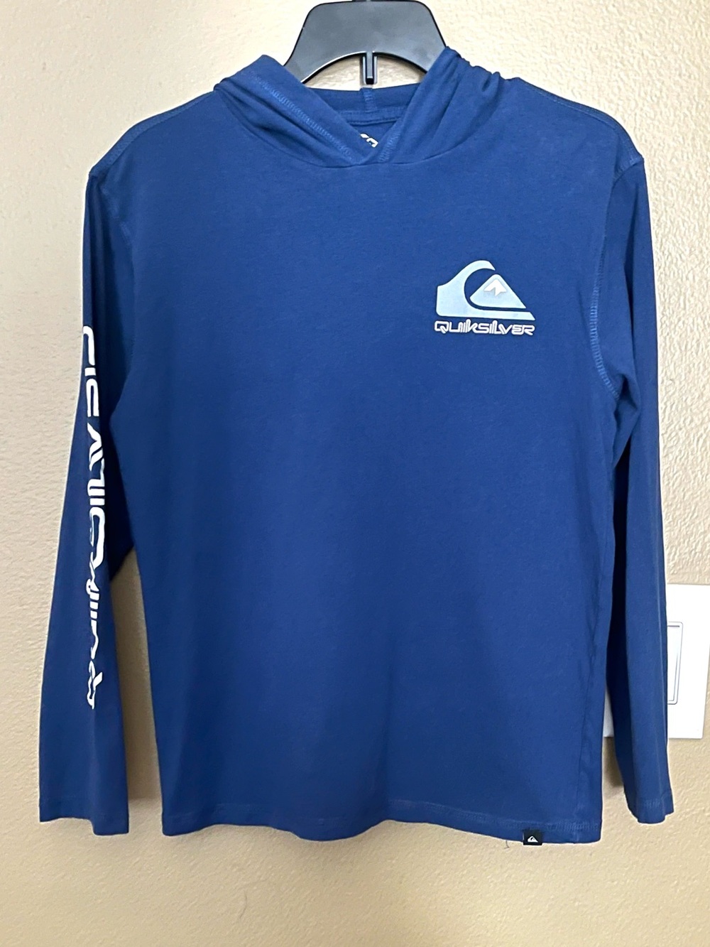 QUIKSILVER Hoodie Little Kid TEE Boy 100% Cotton Blue MEDIUM (8/ 9 years old)